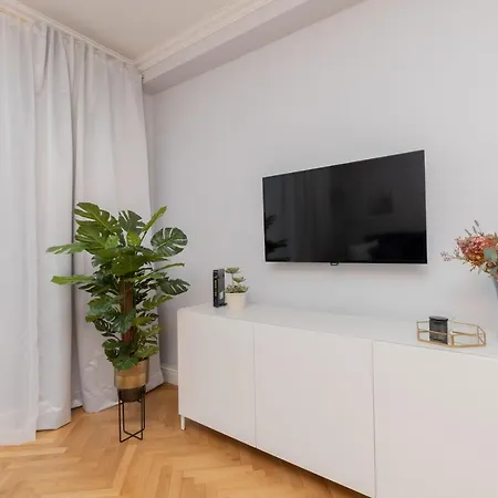 Zwirki I Wigury Gdynia Centrum By Renters Apartmán