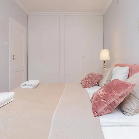 Zwirki I Wigury Gdynia Centrum By Renters Apartmán
